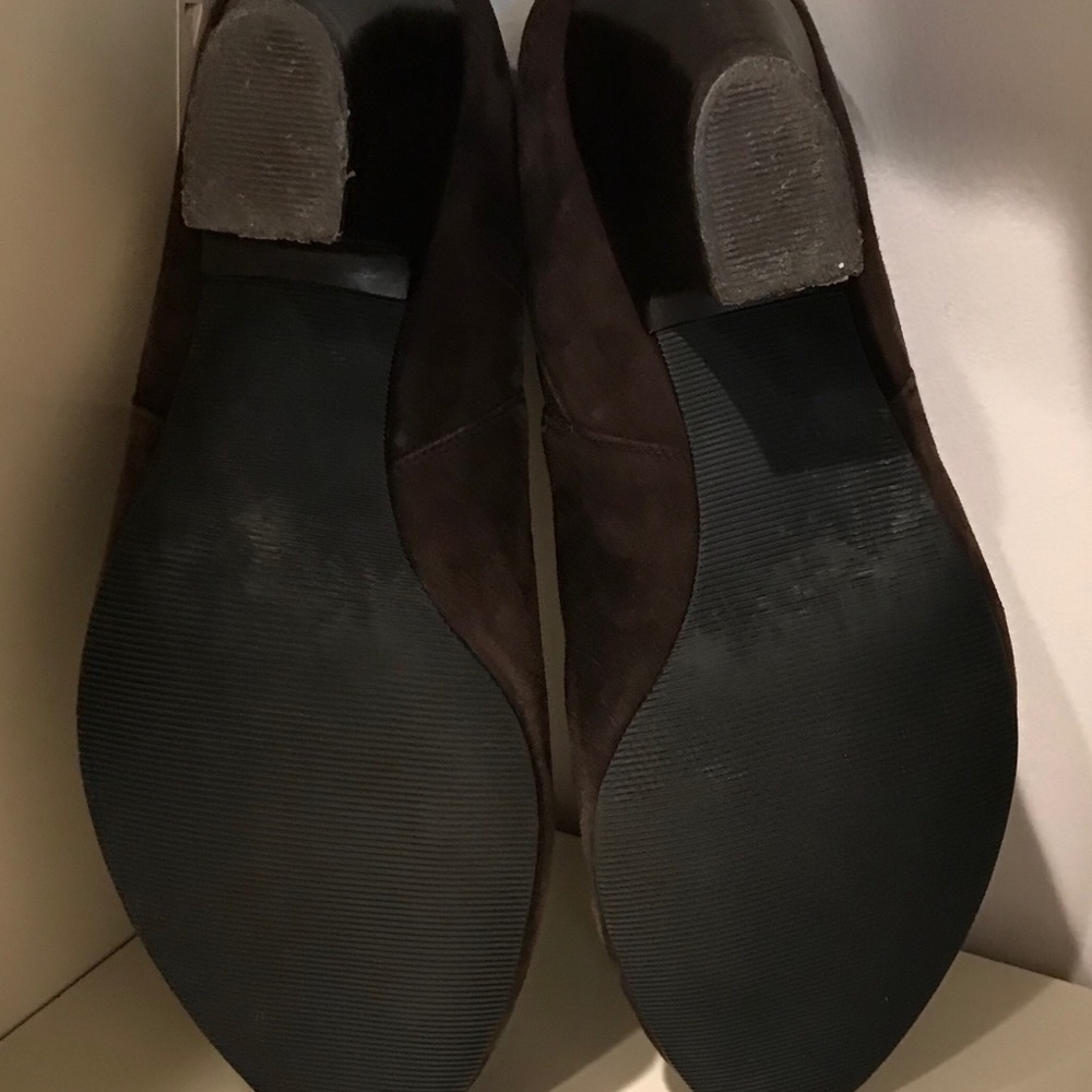 Shoes - Picture 5 of 5